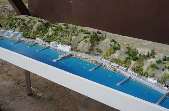 Макет крымского побережья в масштабе 1/500 Макет крымского побережья в масштабе 1/500